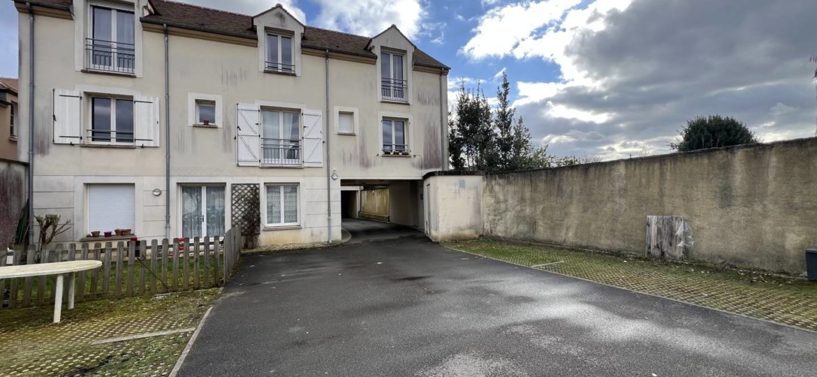 Appartement à Chaumes en Brie 63m² 1 1