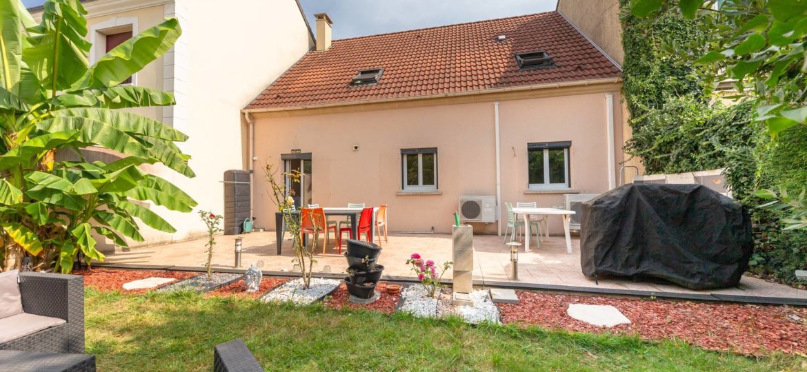 Maison à Pontault-Combault 112