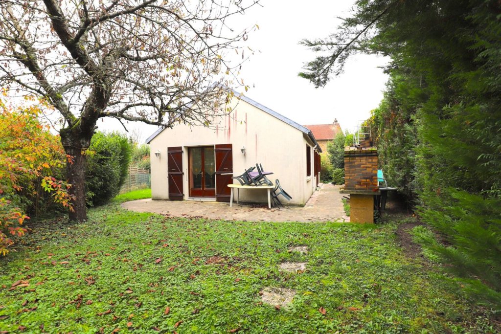 Maison à Tournan-en-Brie 76m² 1 1