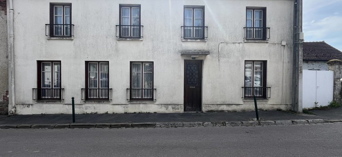 Maison à Gastins 130m²  1
