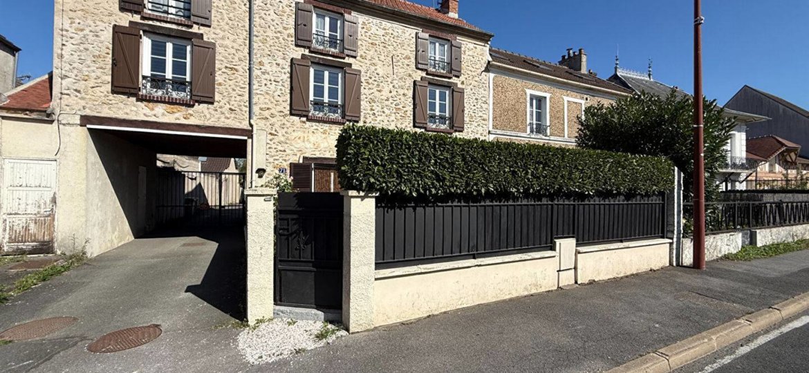 Appartement à Chevry-Cossigny 51