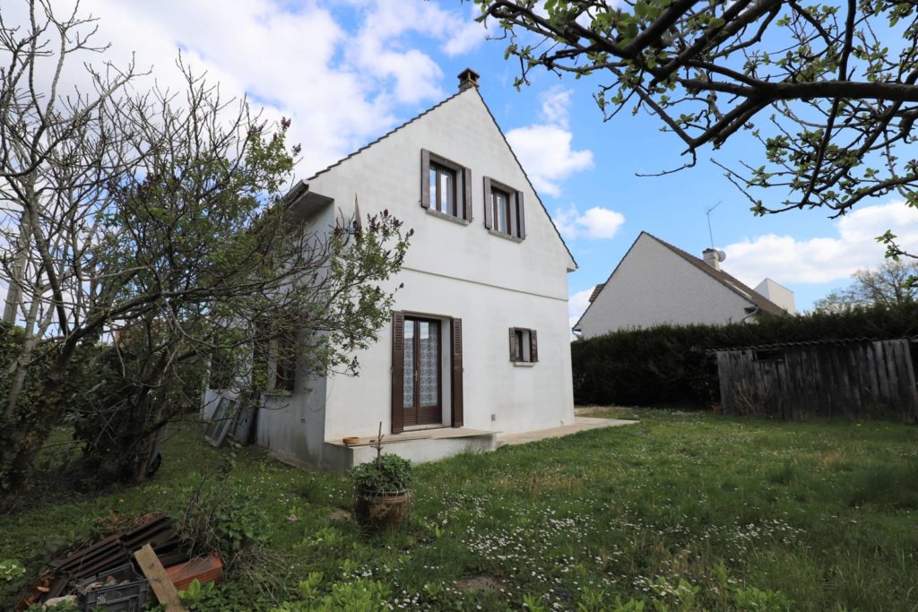 Maison à Gretz-Armainvilliers 90m² 1 1