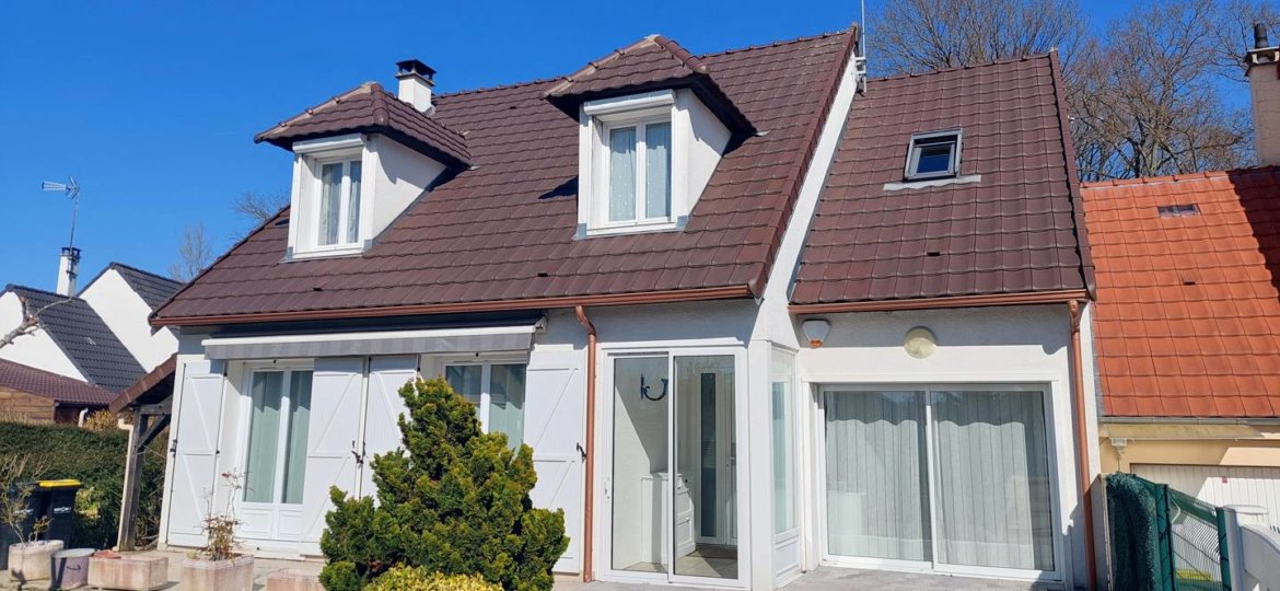 Maison à OZOIR LA FERRIERE 141m² 1 1