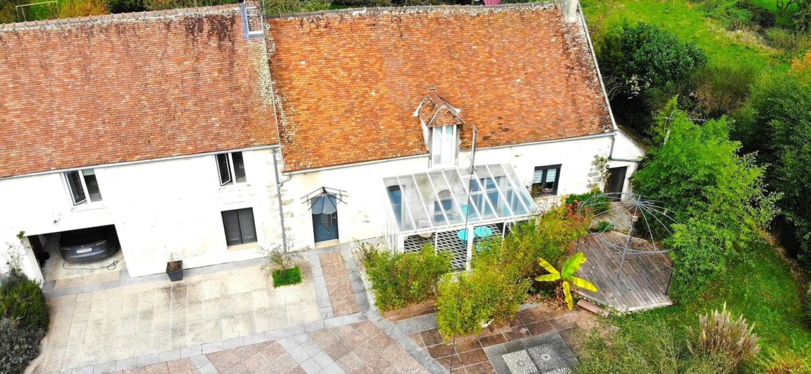 Maison à Chenoise-Cucharmoy 237m²  1