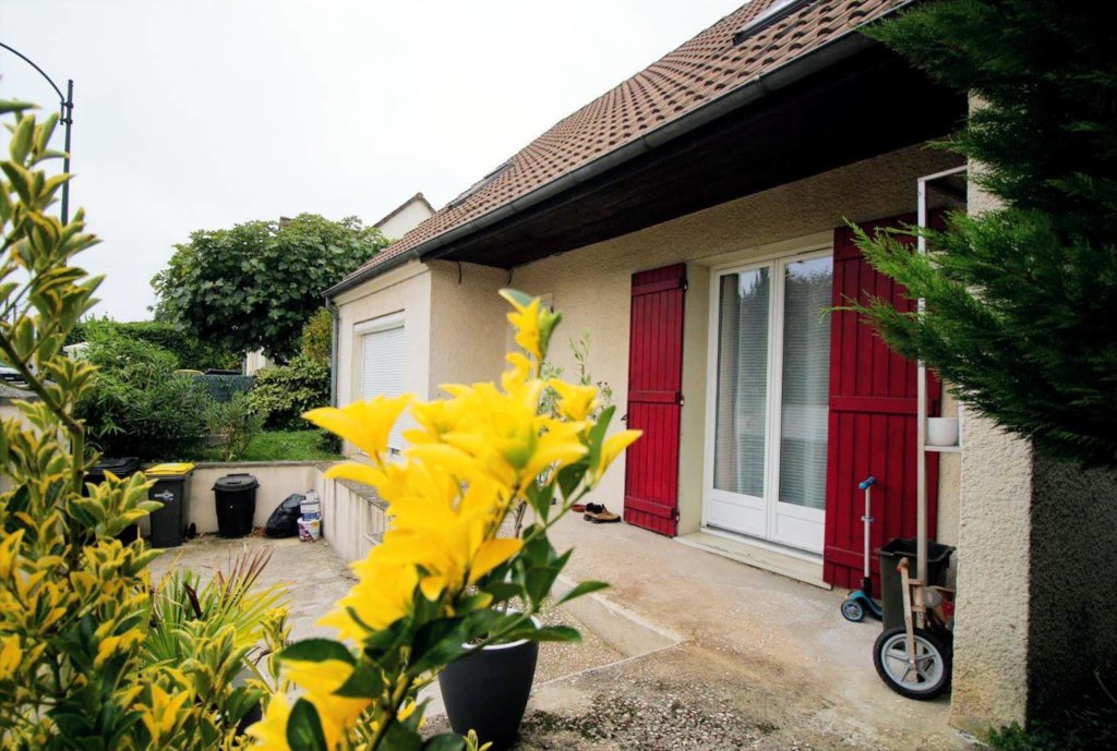 Maison à Pontault-Combault 91m²  1