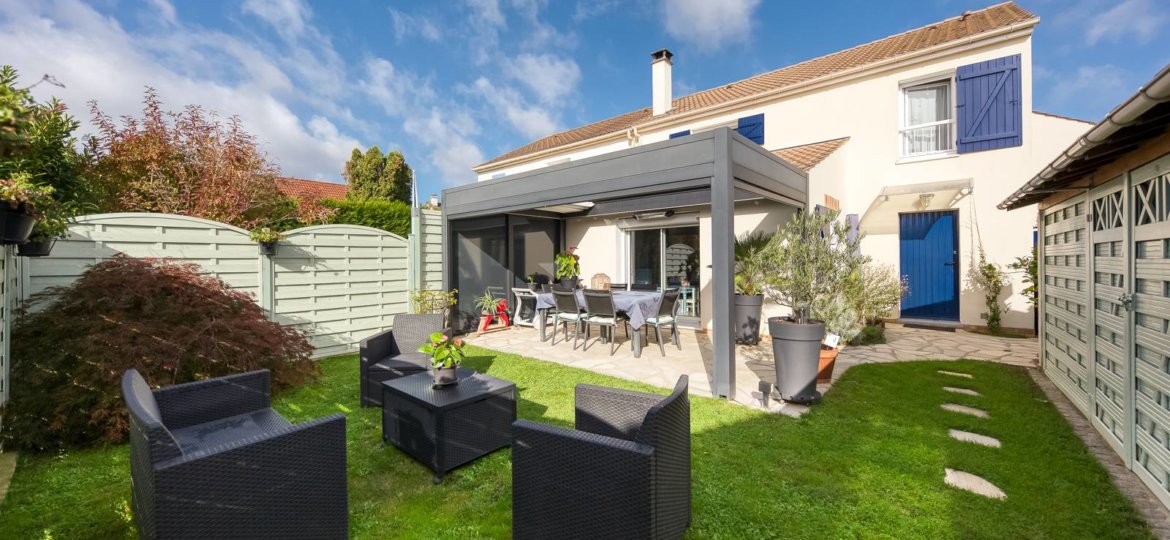 Maison à Pontault-Combault 90