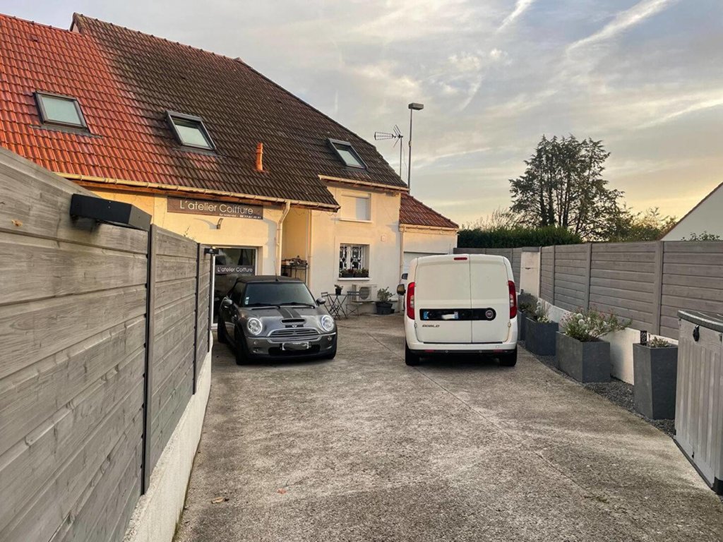Maison à Chevry-Cossigny 138m²  1
