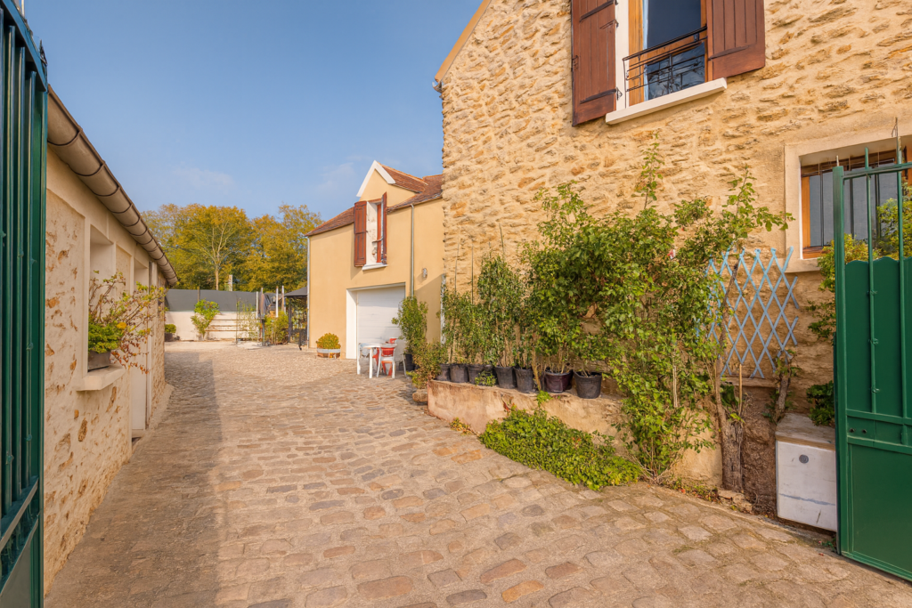 Maison à Bernay-Vilbert 120m²  1