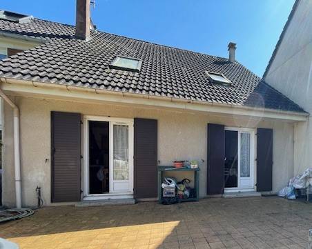 Maison à Tournan-en-Brie 94m² 1 1
