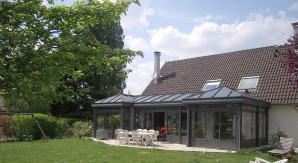 Maison à la queue en brie 250m²  1