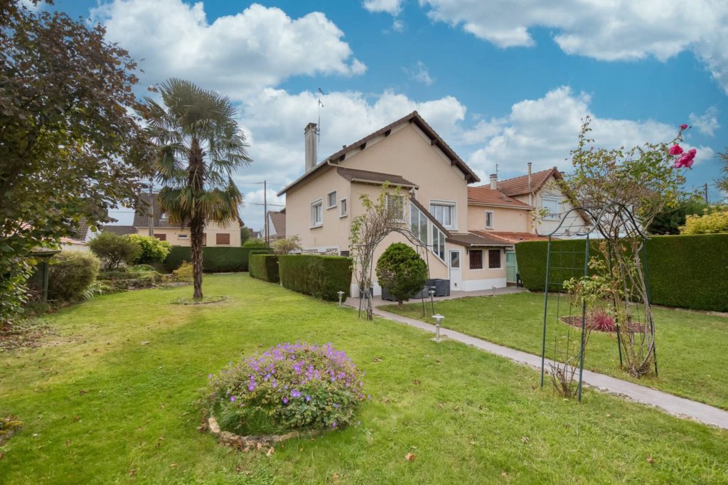 Maison à Pontault-Combault 89