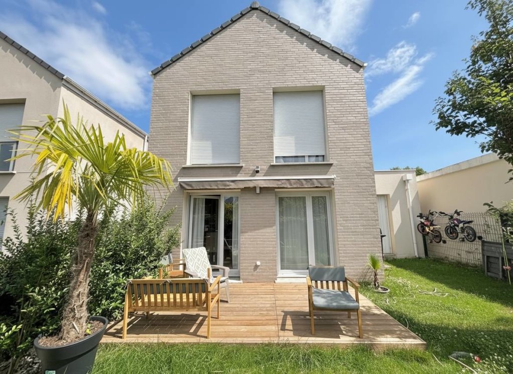 Maison à Pontault-Combault 87m²  1