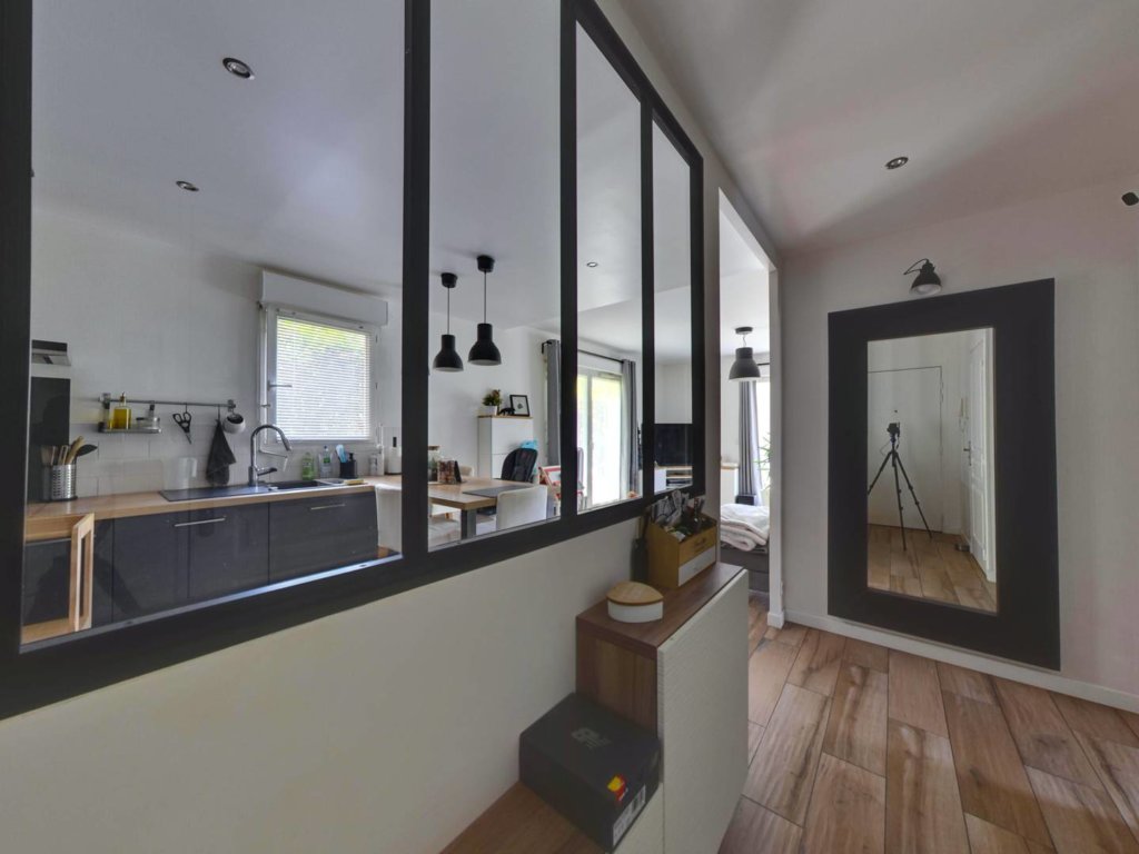 Appartement à Émerainville 69