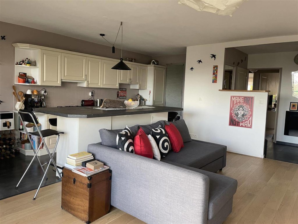 Appartement à NOISY LE GRAND 68m²  1