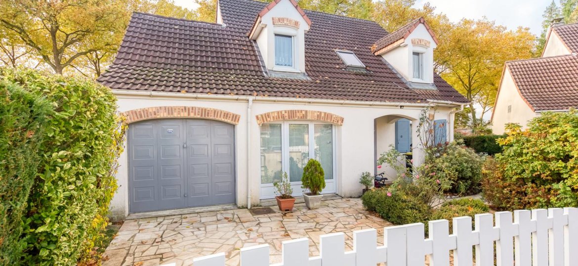 Maison à Ozoir-la-Ferrière 120m²  1