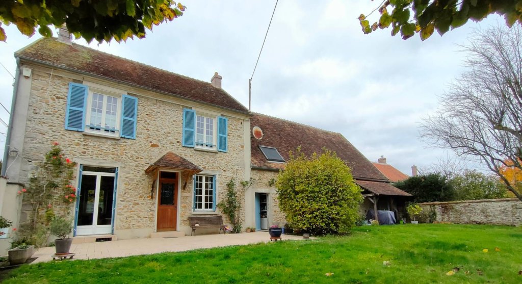 Maison à Bernay-Vilbert 144m²  1