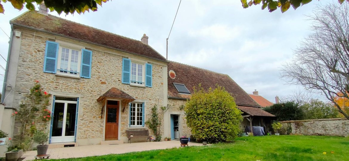 Maison à Bernay-Vilbert 144m²  1