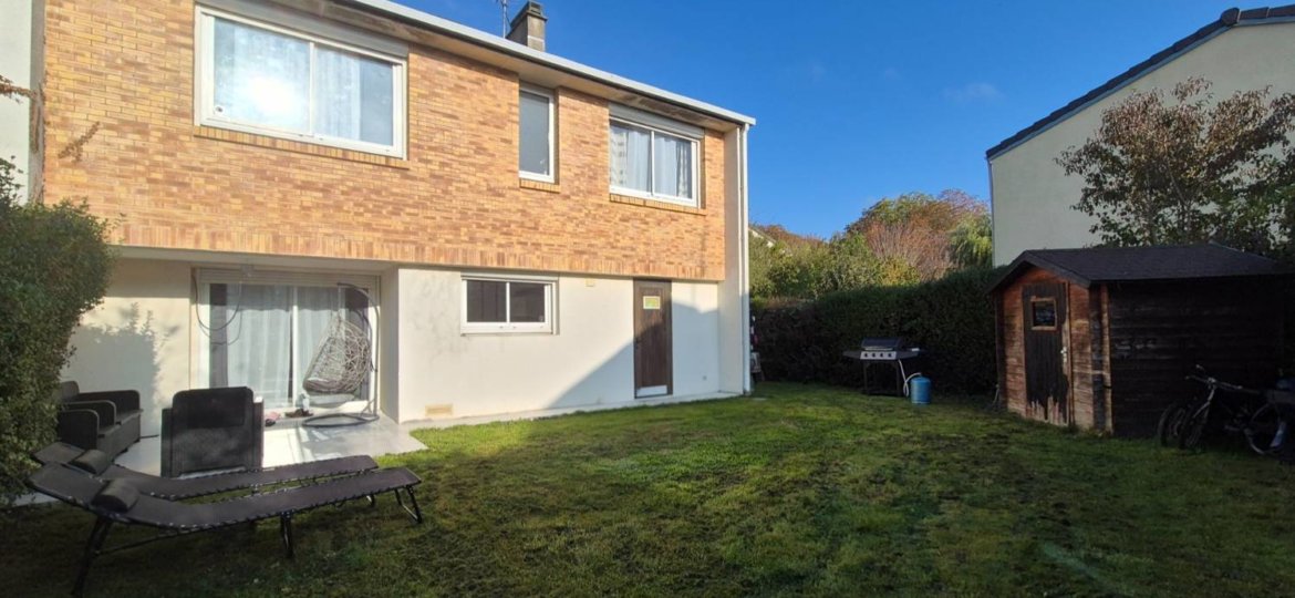 Maison à Brie-Comte-Robert 111m²  1