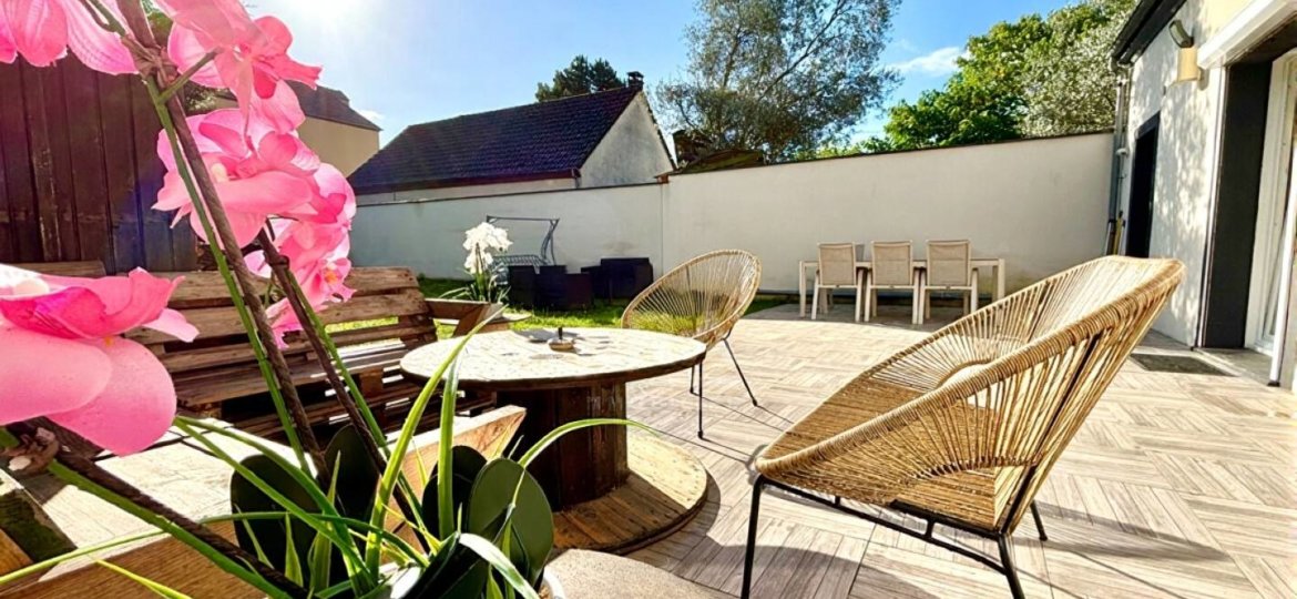 Maison à Pontault-Combault 102m²  1