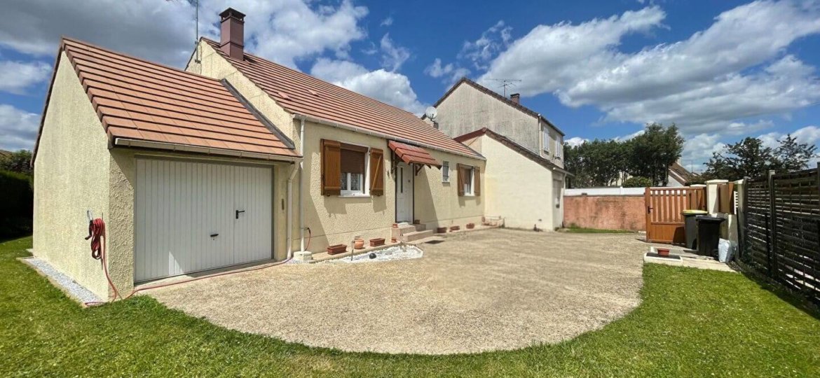 Maison à Chevry-Cossigny 85m²  1