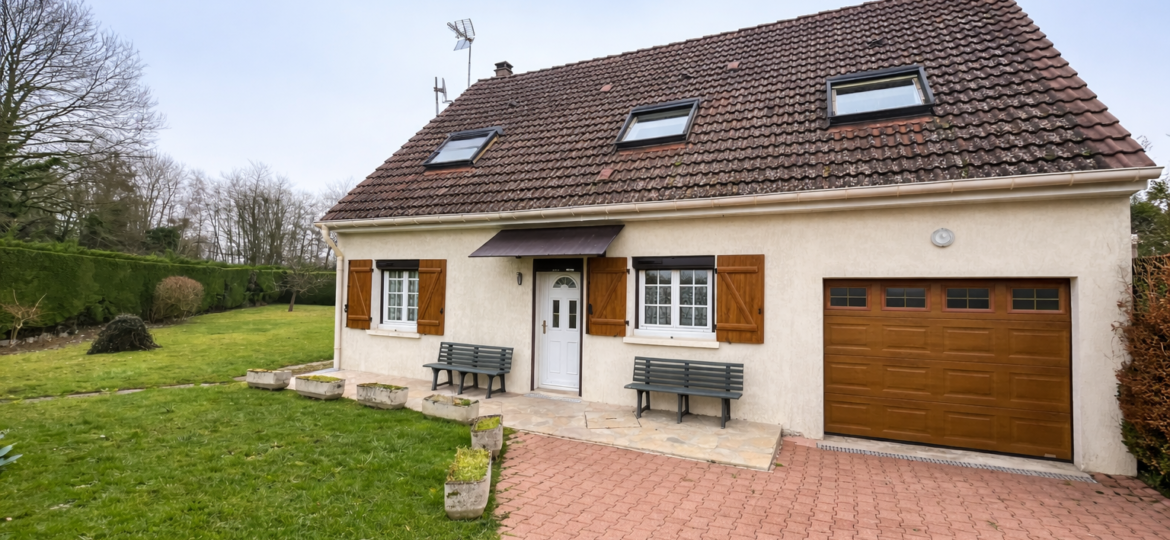 Maison à Fontenay-Trésigny 130m²  1