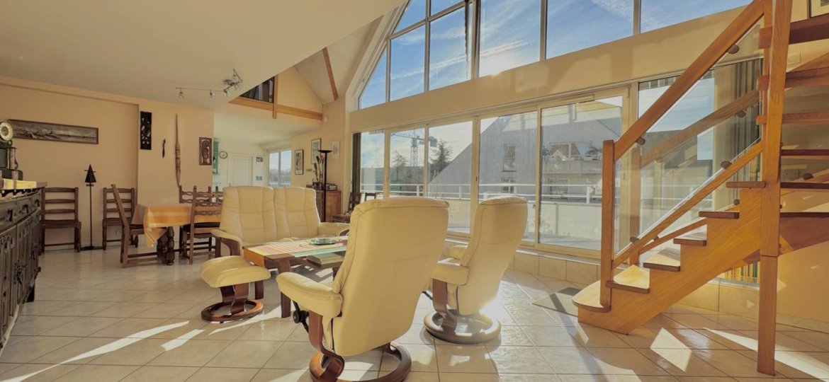 Appartement à Ozoir-la-Ferrière 162m²  1