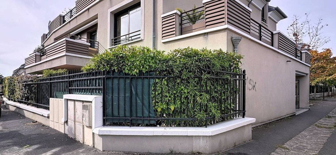 Appartement à CHEVRY COSSIGNY 102