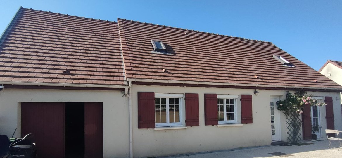 Maison à ROZAY EN BRIE 150m²  1