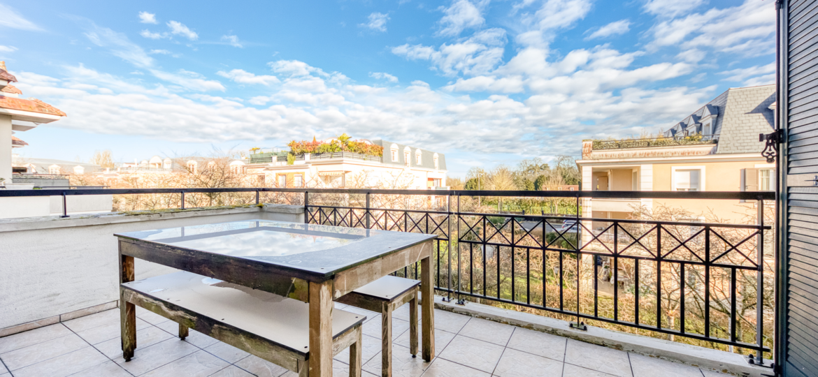 Appartement à Émerainville 90