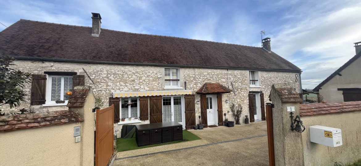 Maison à AUGERS EN BRIE 174