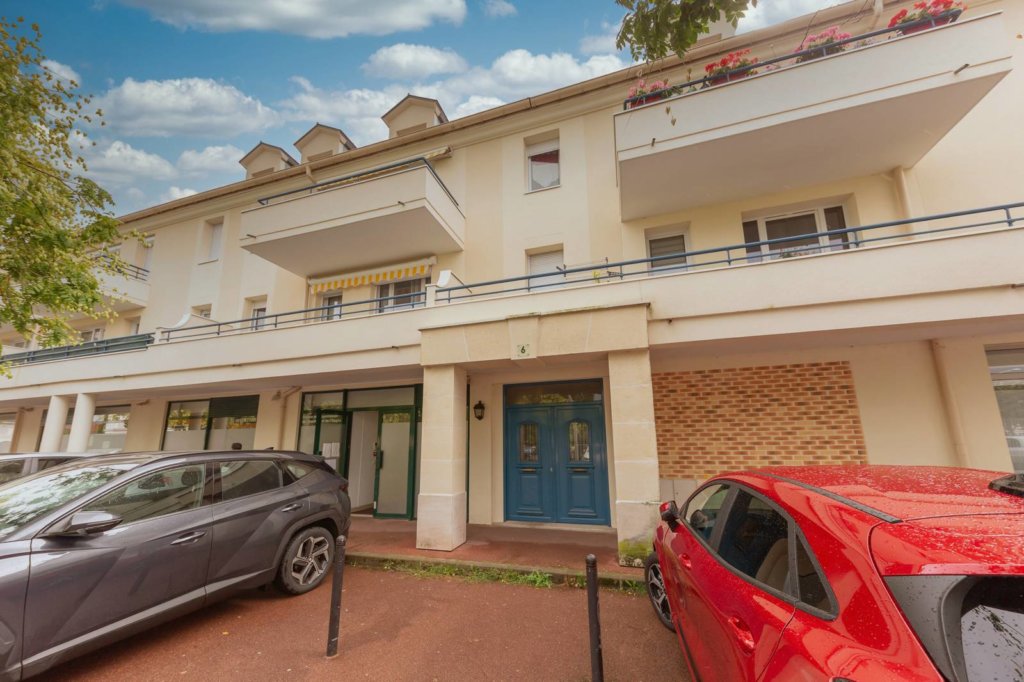 Appartement à ROISSY EN BRIE 34