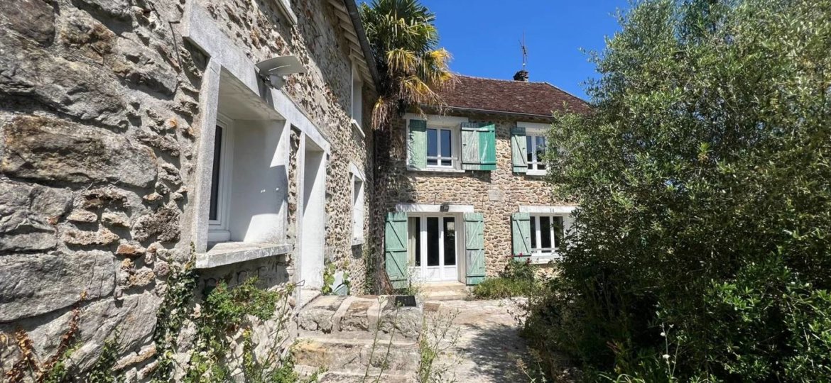 Maison à Bernay-Vilbert 280m² 1 1