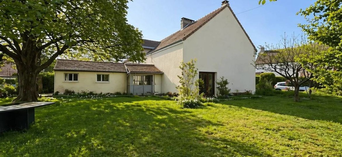 Maison à LA HOUSSAYE EN BRIE 273