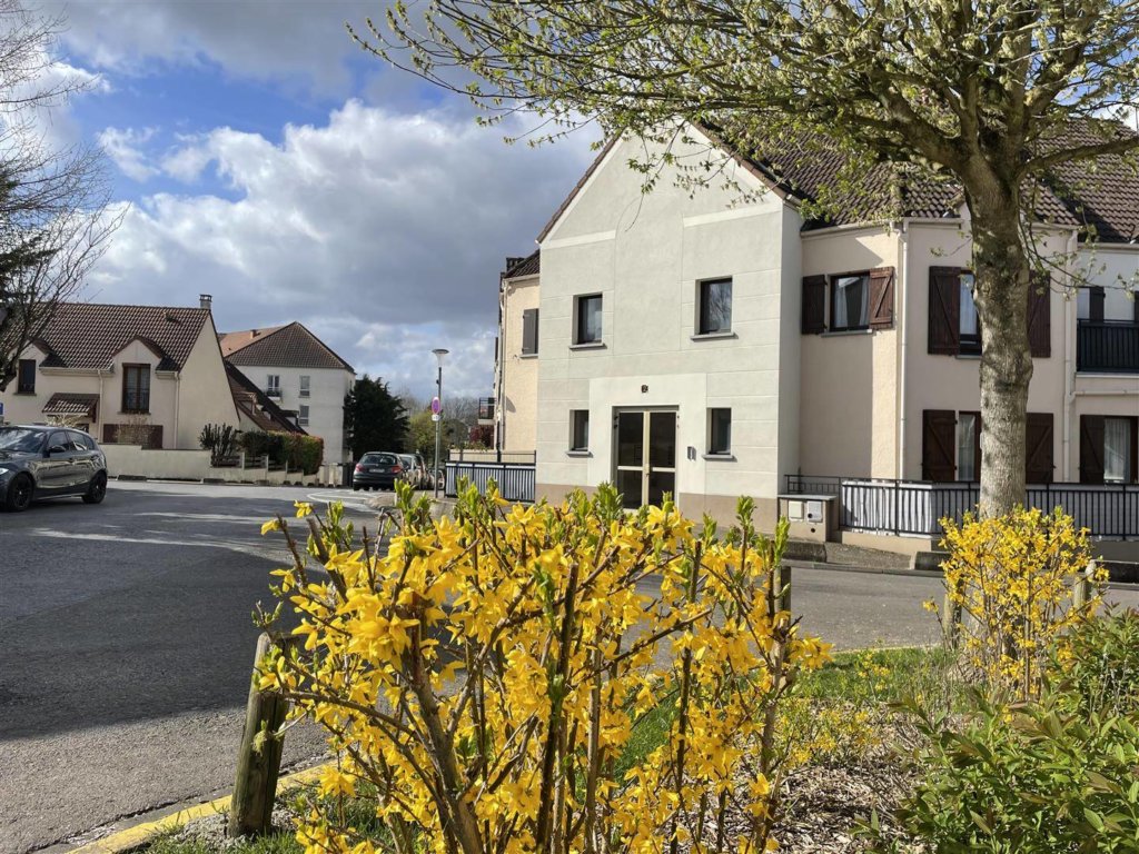 Appartement à Pontault Combault 83