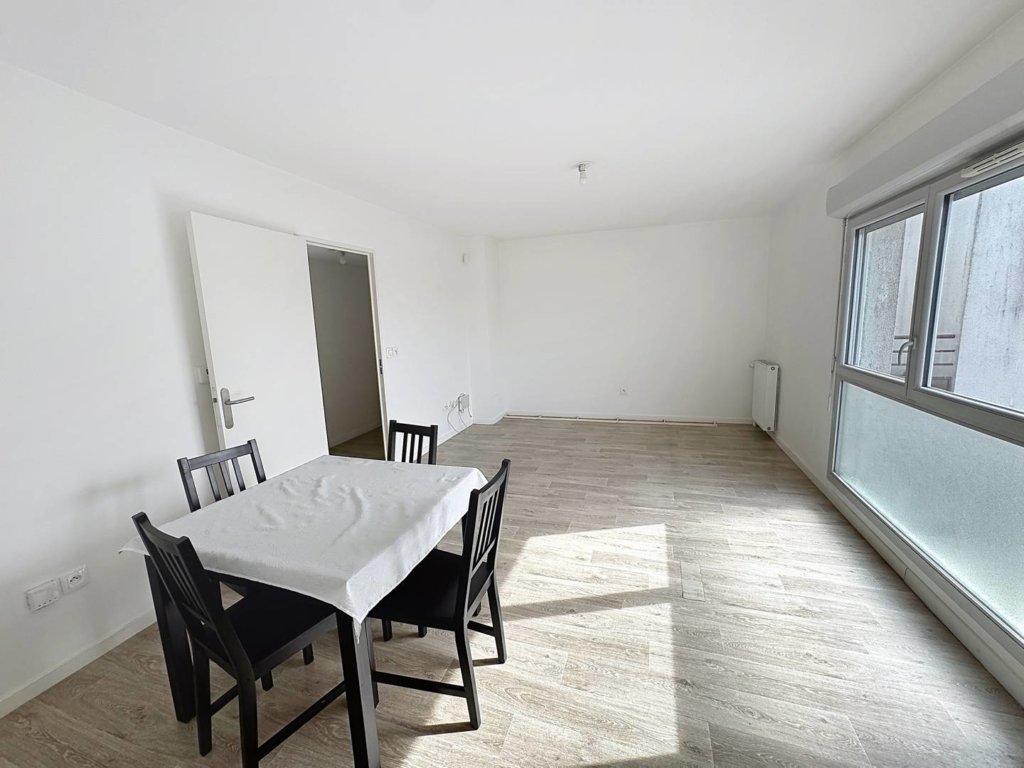Appartement à Roissy-en-Brie 62