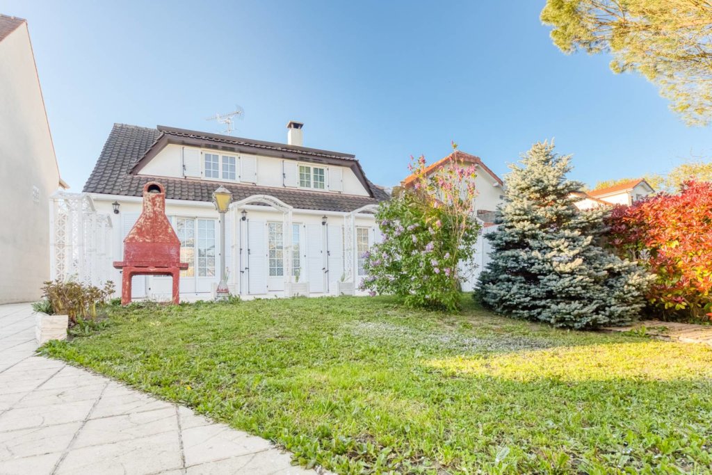 Maison à PONTAULT-COMBAULT 130