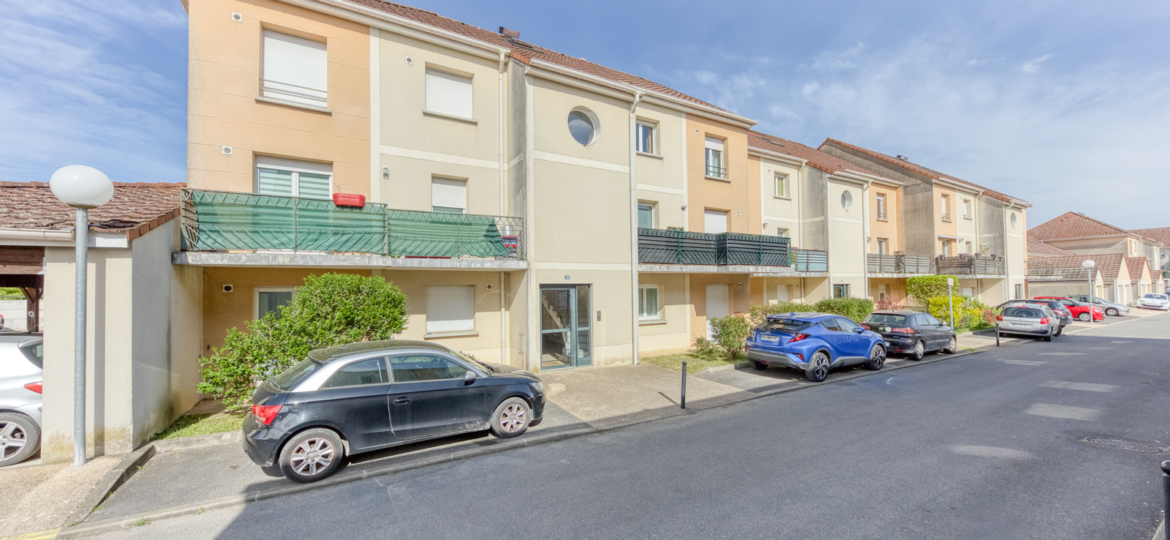 Appartement à ROISSY EN BRIE 58
