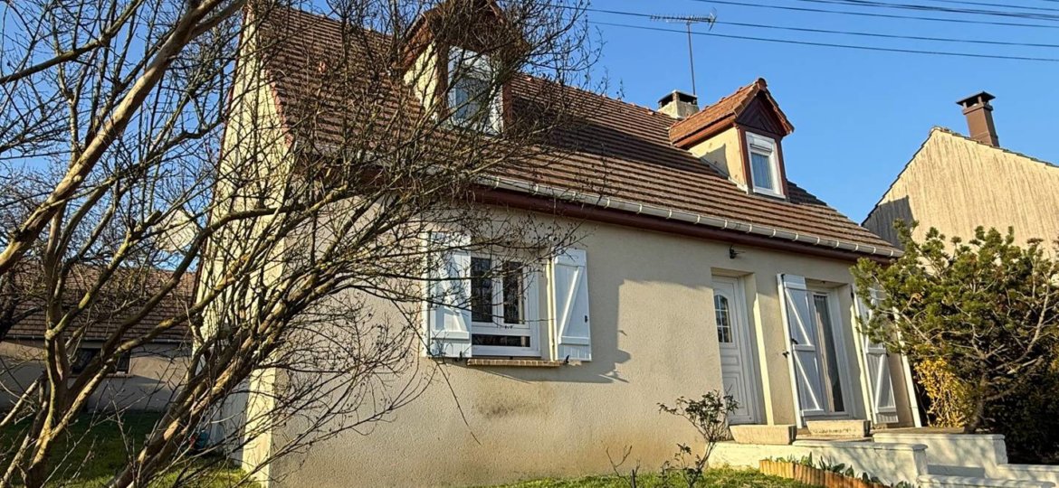 Maison à BETON BAZOCHES 104m²  1