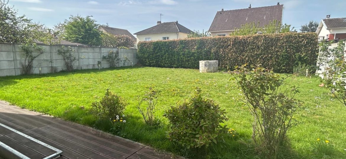 Maison à Pontault-Combault 133m²  1