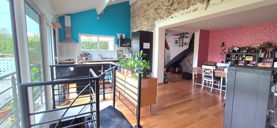 Maison à La Ferté-sous-Jouarre 101m²  1