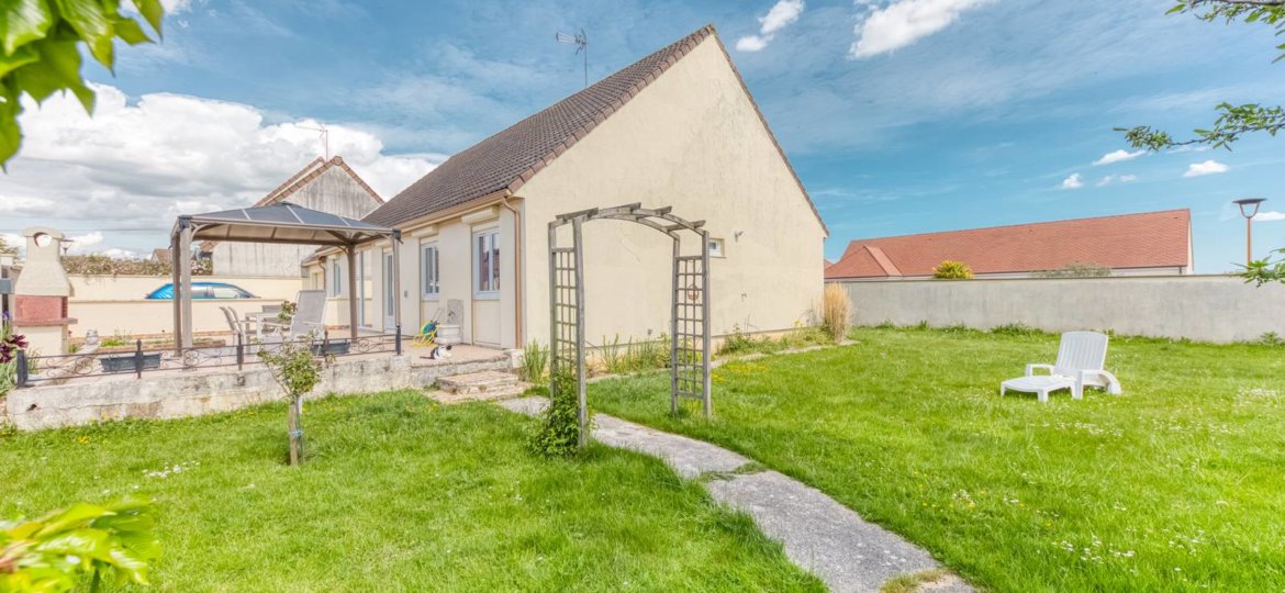 Maison à BERNAY VILBERT 123