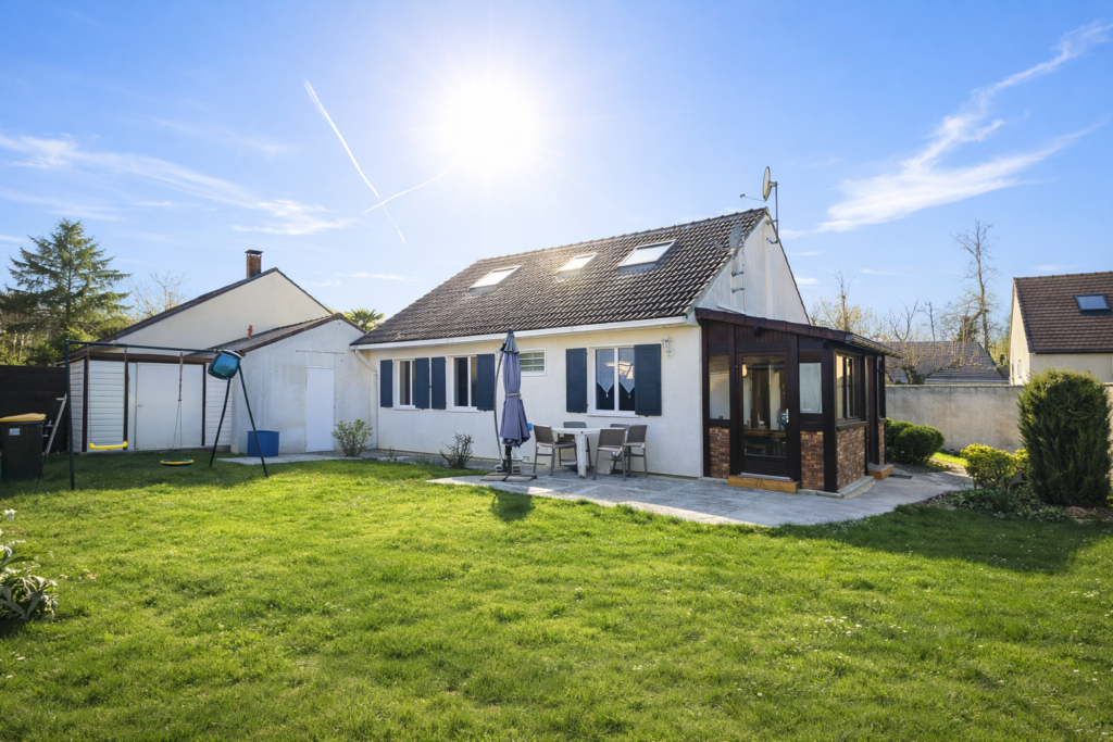 Maison à Fontenay-Trésigny 105m²  1