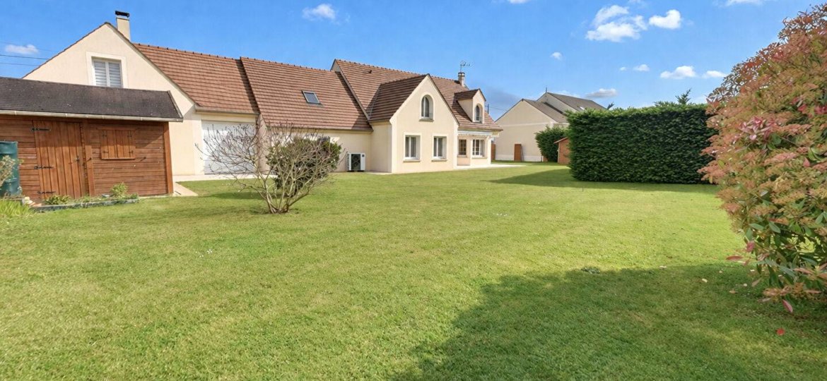 Maison à Presles-en-Brie 218