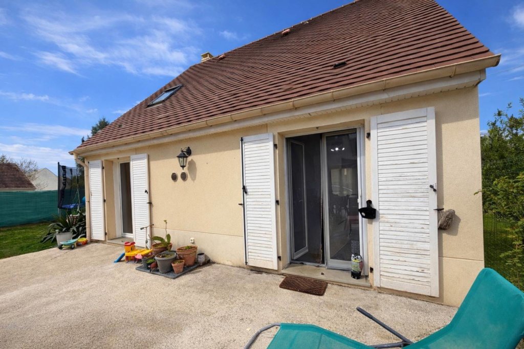 Maison à Dammartin-sur-Tigeaux 86