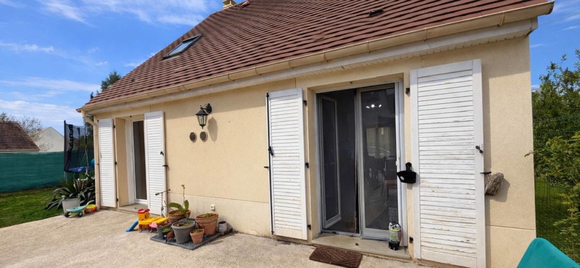 Maison à Dammartin-sur-Tigeaux 86