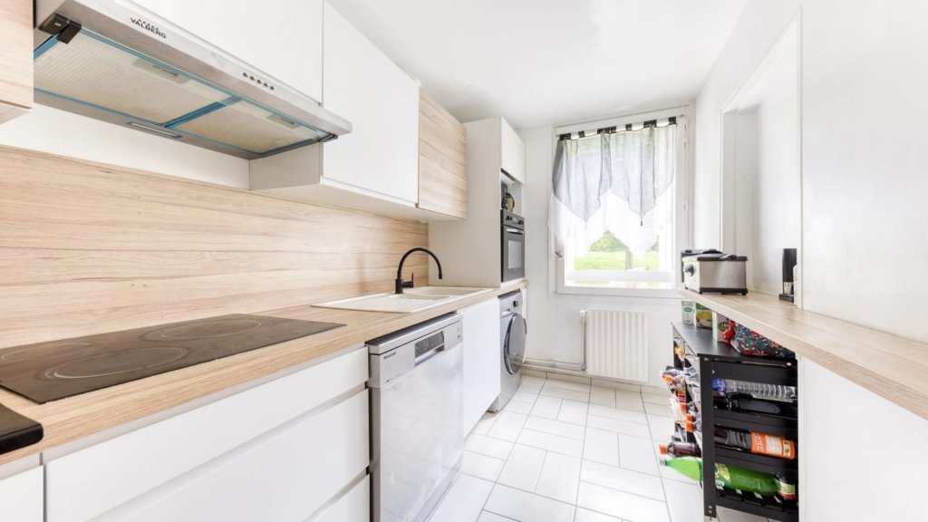 Appartement à ROISSY EN BRIE 57