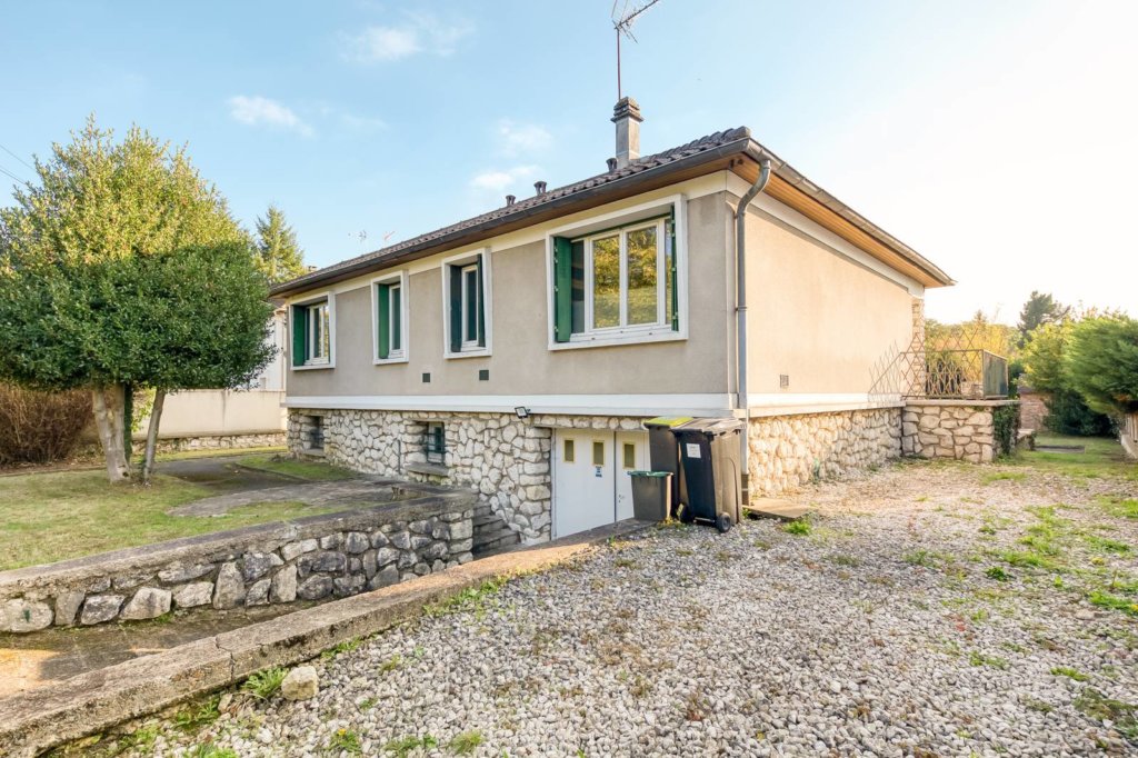 Maison à Lésigny 135m² 1 1