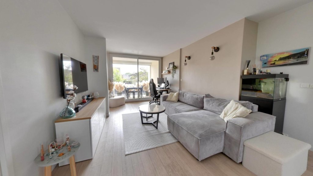 Appartement à Le Plessis-Trévise 78m²  1