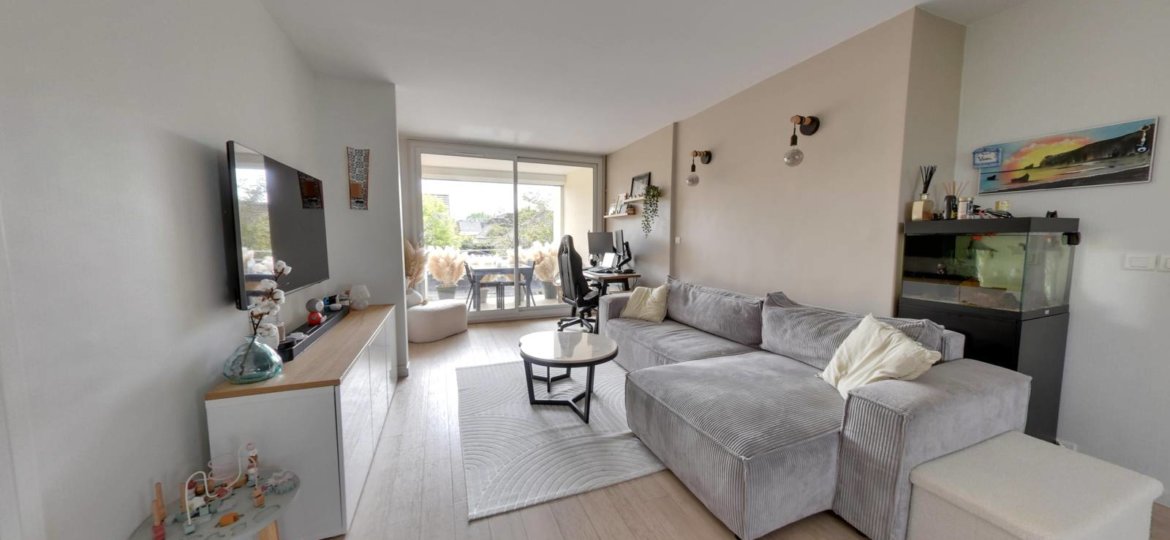 Appartement à Le Plessis-Trévise 78m²  1