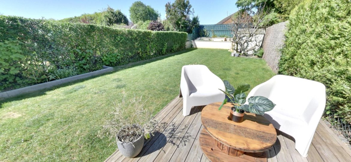Maison à Roissy-en-Brie 95m²  1